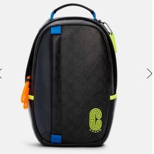 🐻BRAND NEW COACH Backpack In Signature Canvas🐻